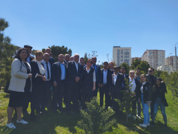 Samir Zamanov: “Badamdar qəsəbəsində Ulu Öndərin ənənəsi bu gün də davam edir”